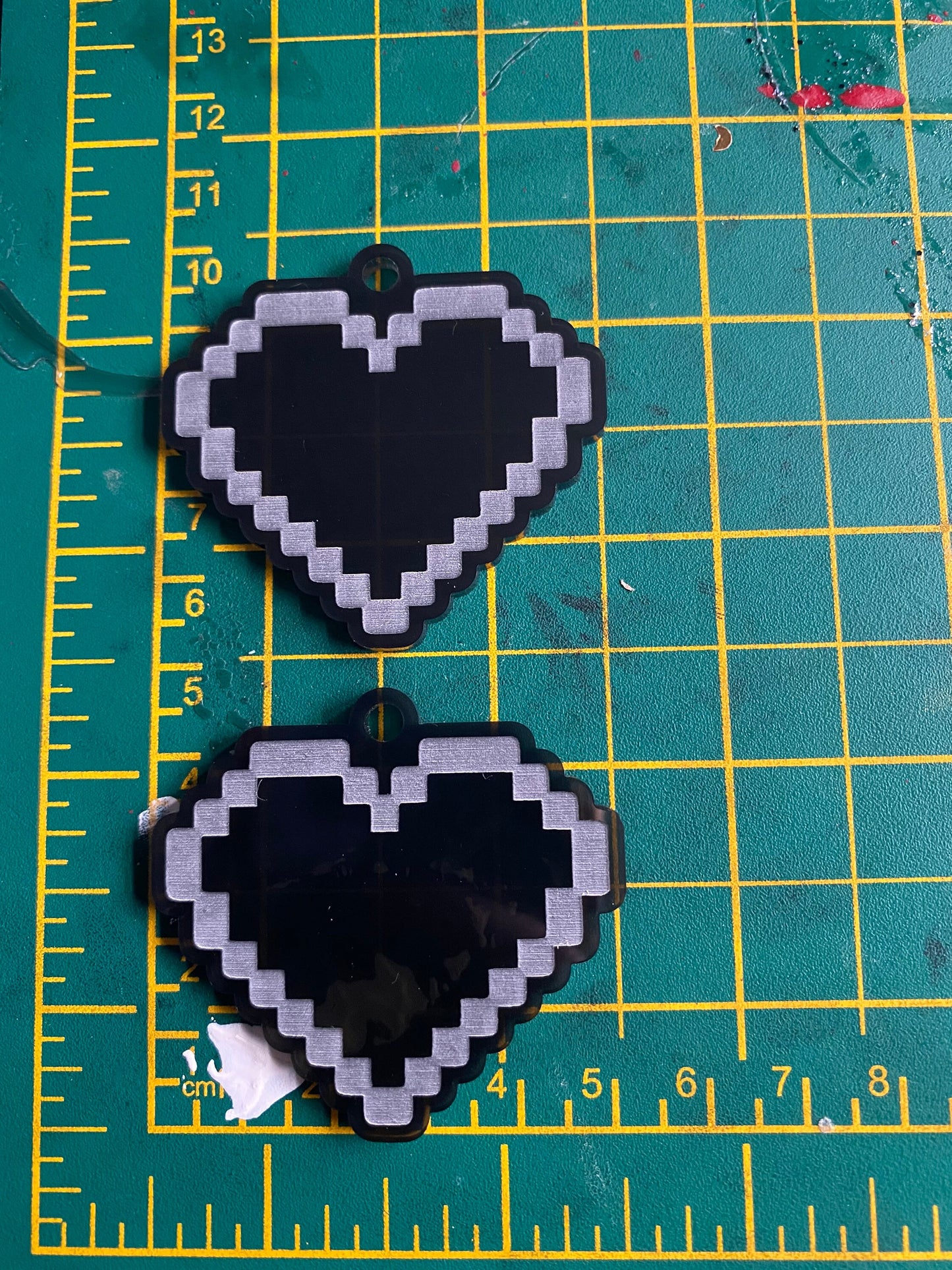 2” Pixel Heart Earrings Silicone Mould