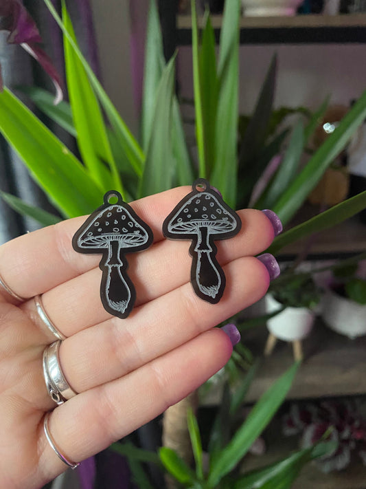 1.5” Pointed Mushroom Earrings Silicone Mould