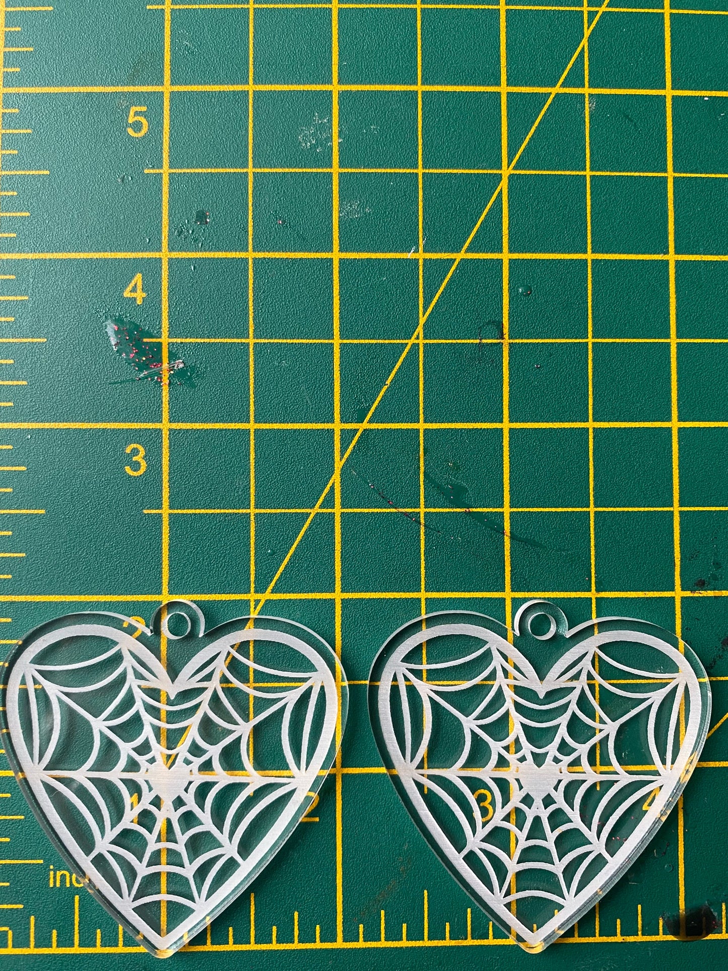 2” Web Heart Earrings Silicone Mould