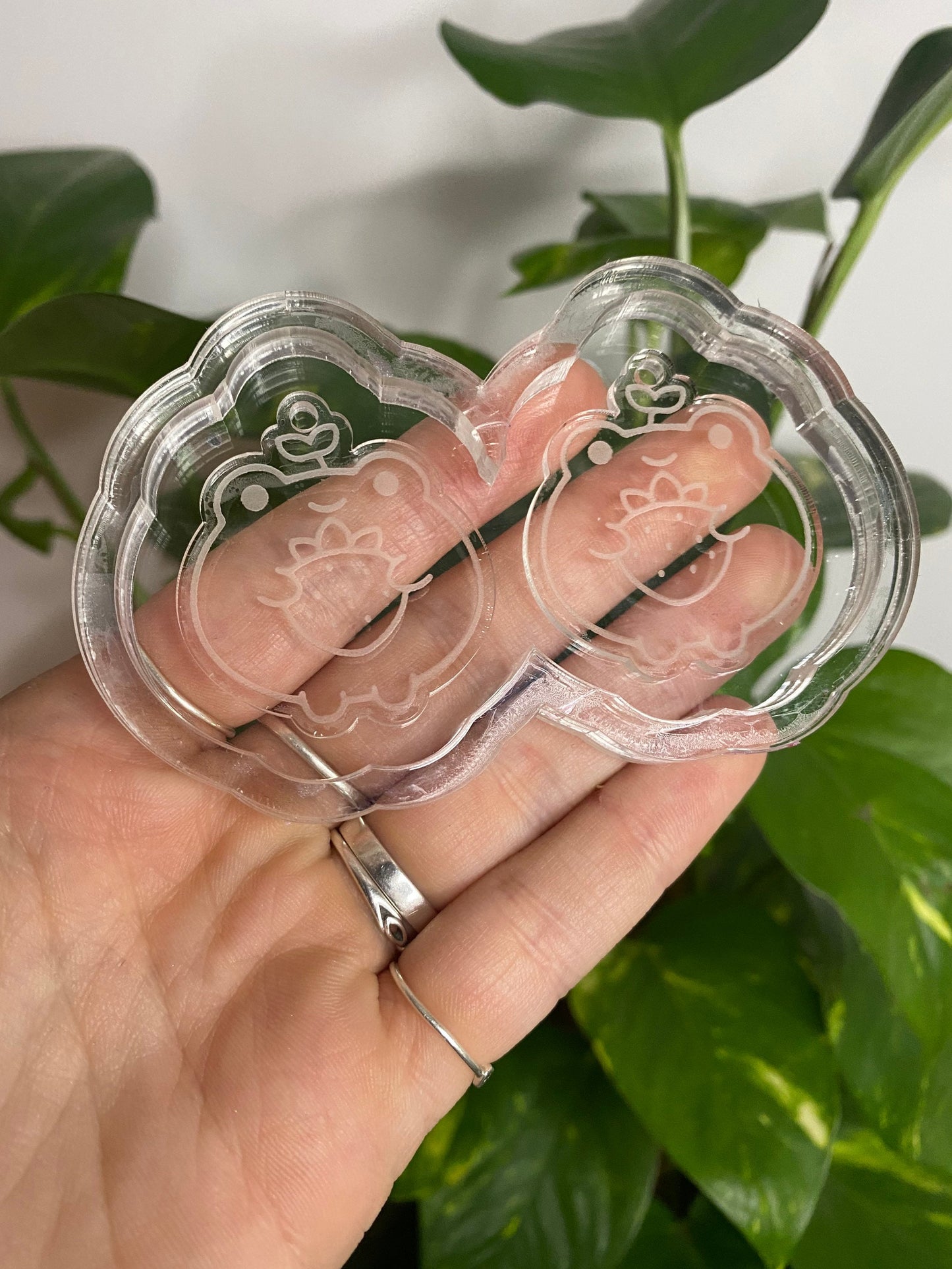 1.5” Strawberry Frog Earrings Silicone Mould