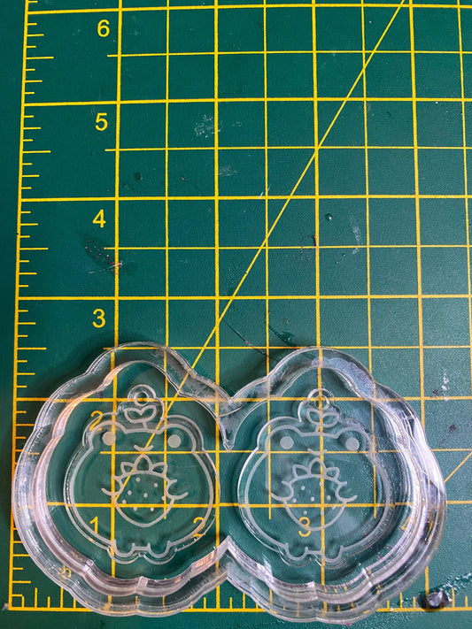 1.5” Strawberry Frog Earrings Silicone Mould