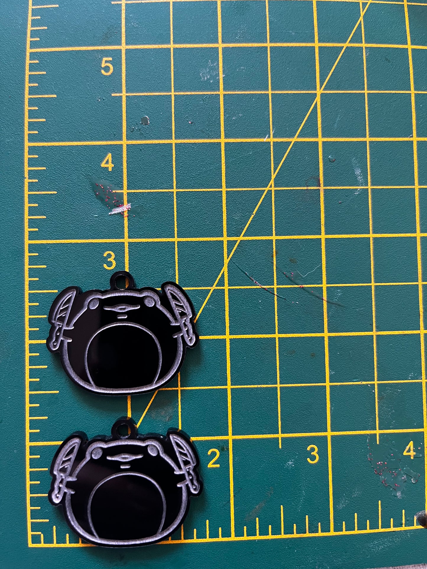 1.5” Stabby Frog Earrings Silicone Mould