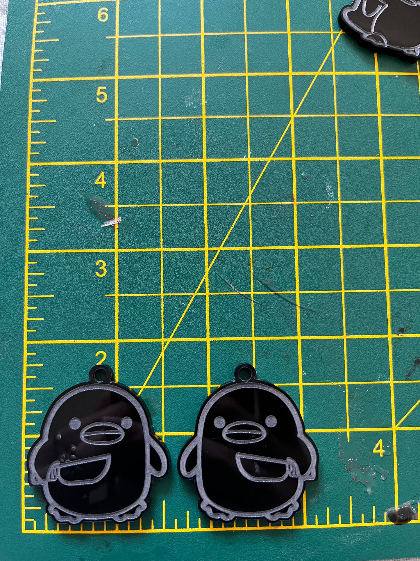 1.5” Stabby Duck Earrings Silicone Mould