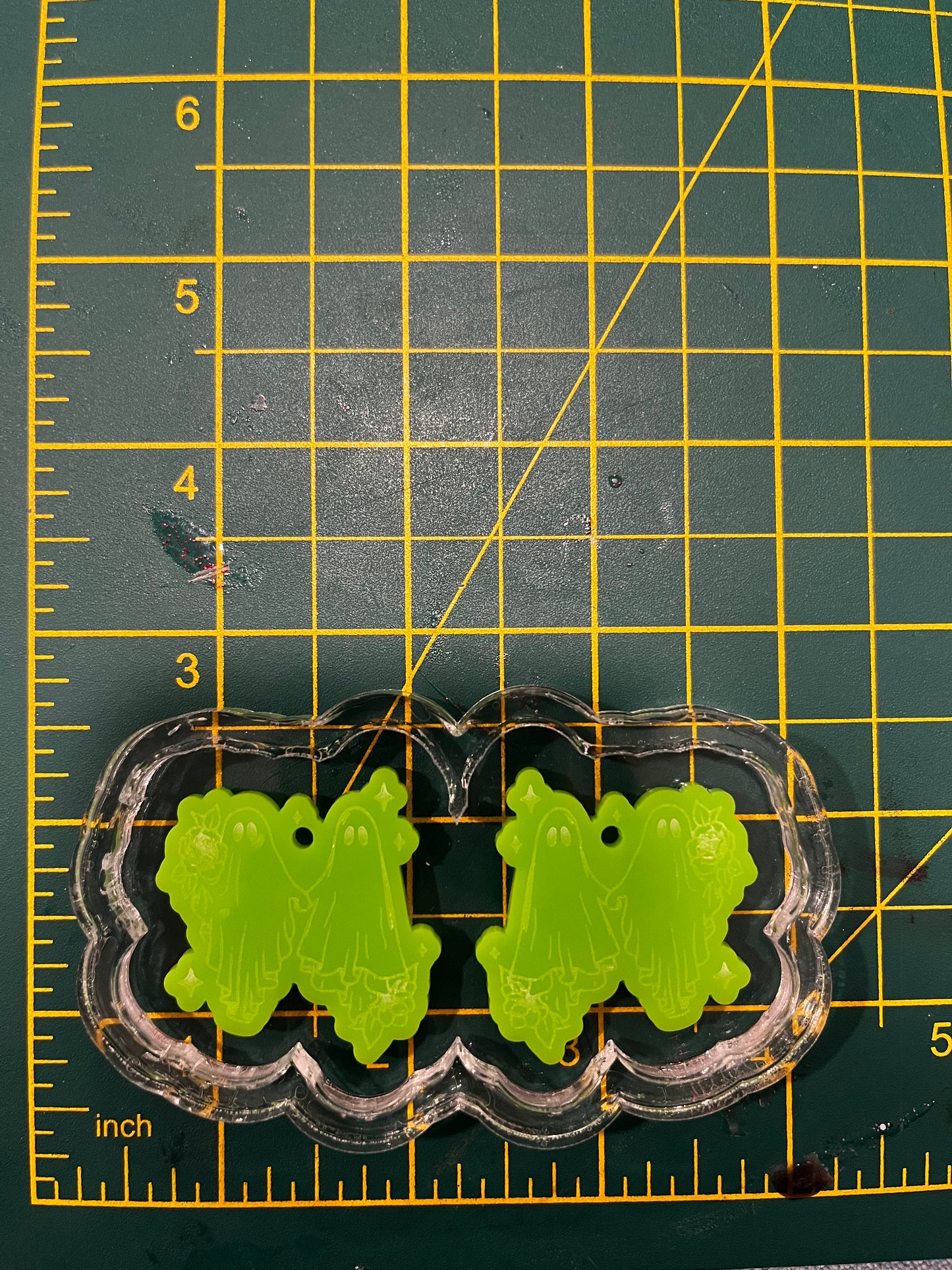 1.5” Ghost Lovers Earrings Silicone Mould