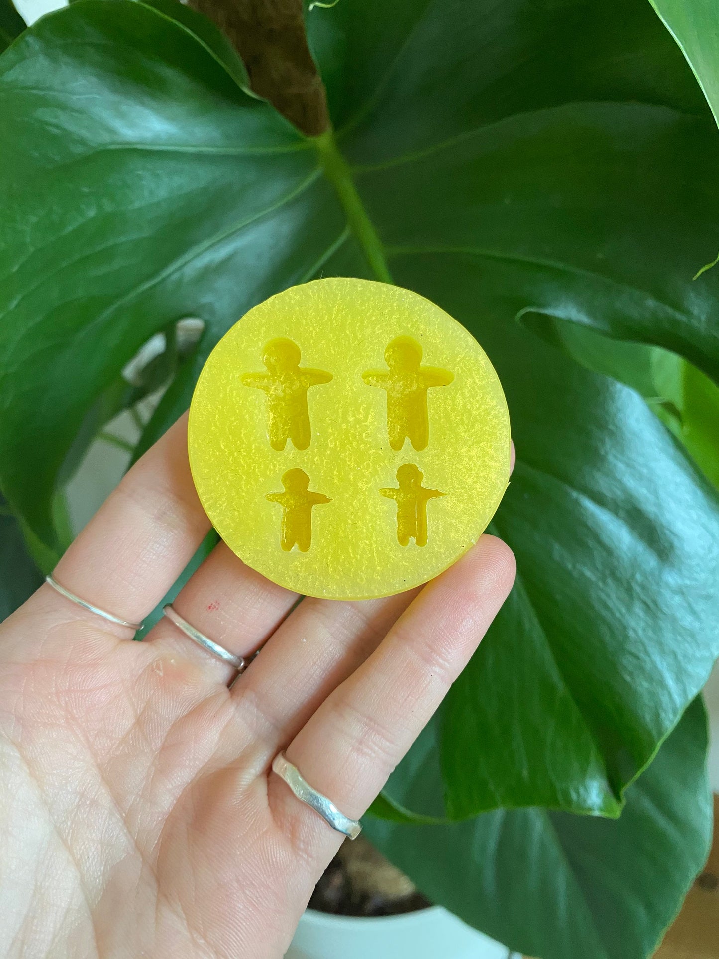 Mini Skeleton Gingerbread Men Silicone Mould