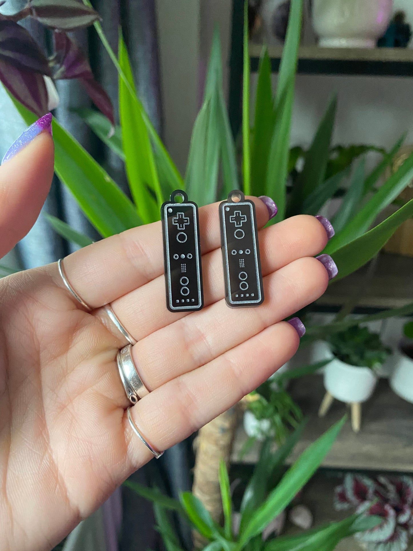 1.5” Game Remote Earrings Silicone Mould