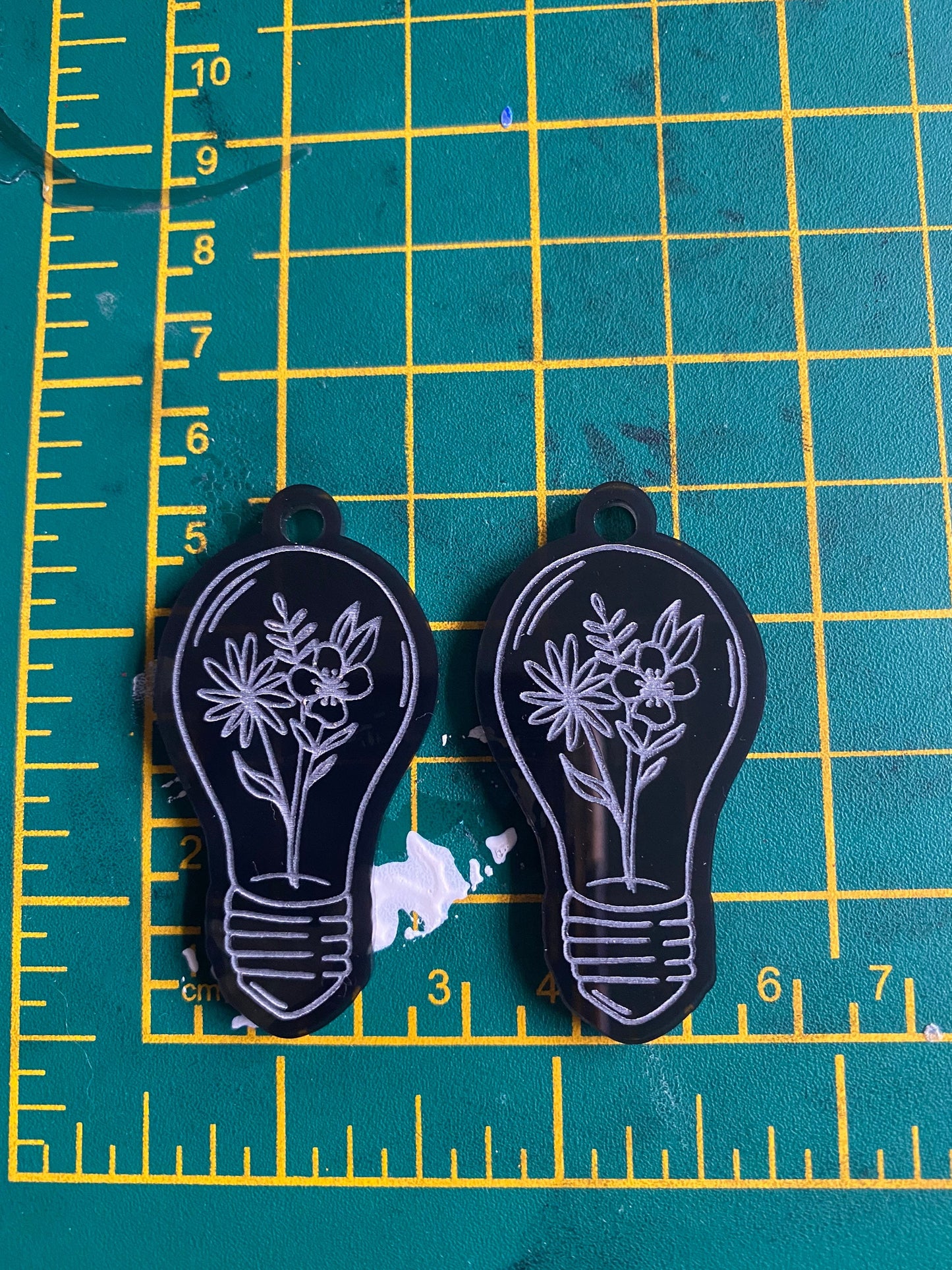 2” Floral Lightbulb Earrings Silicone Mould