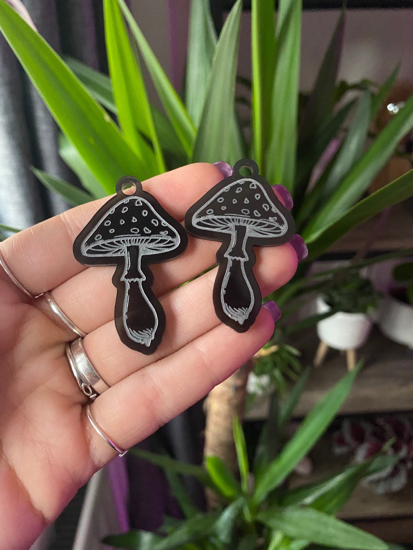 2” Pointed Mushroom Earrings Silicone Mould