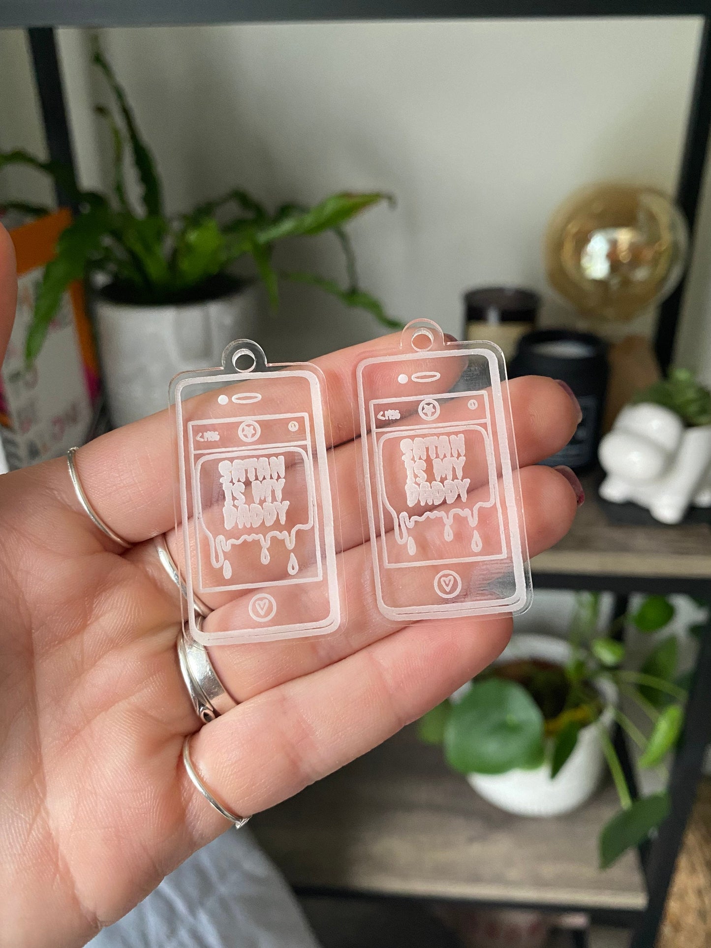 2” Satan Phone Earrings Silicone Mould