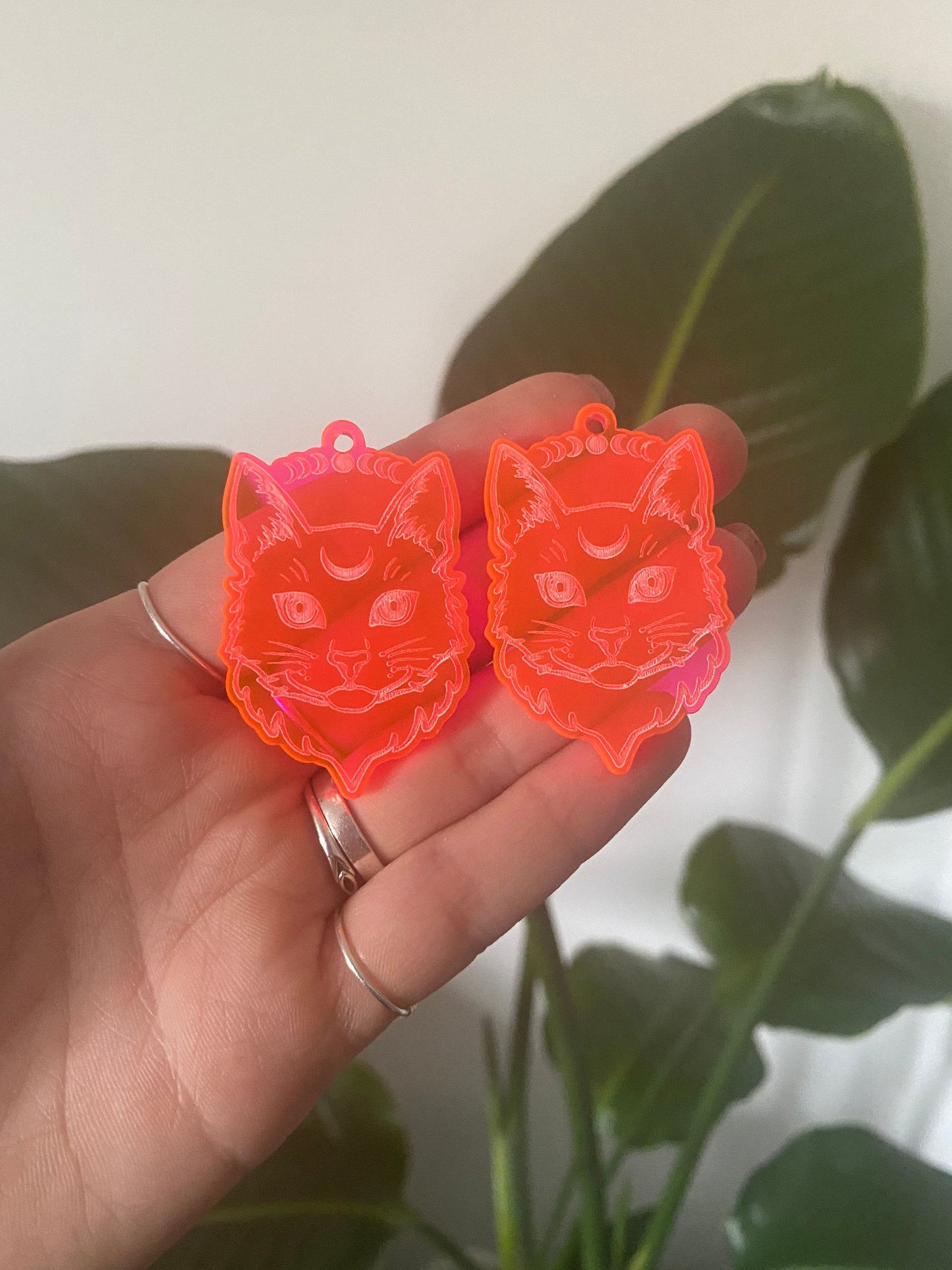 2” Lunar Cat Earrings Silicone Mould