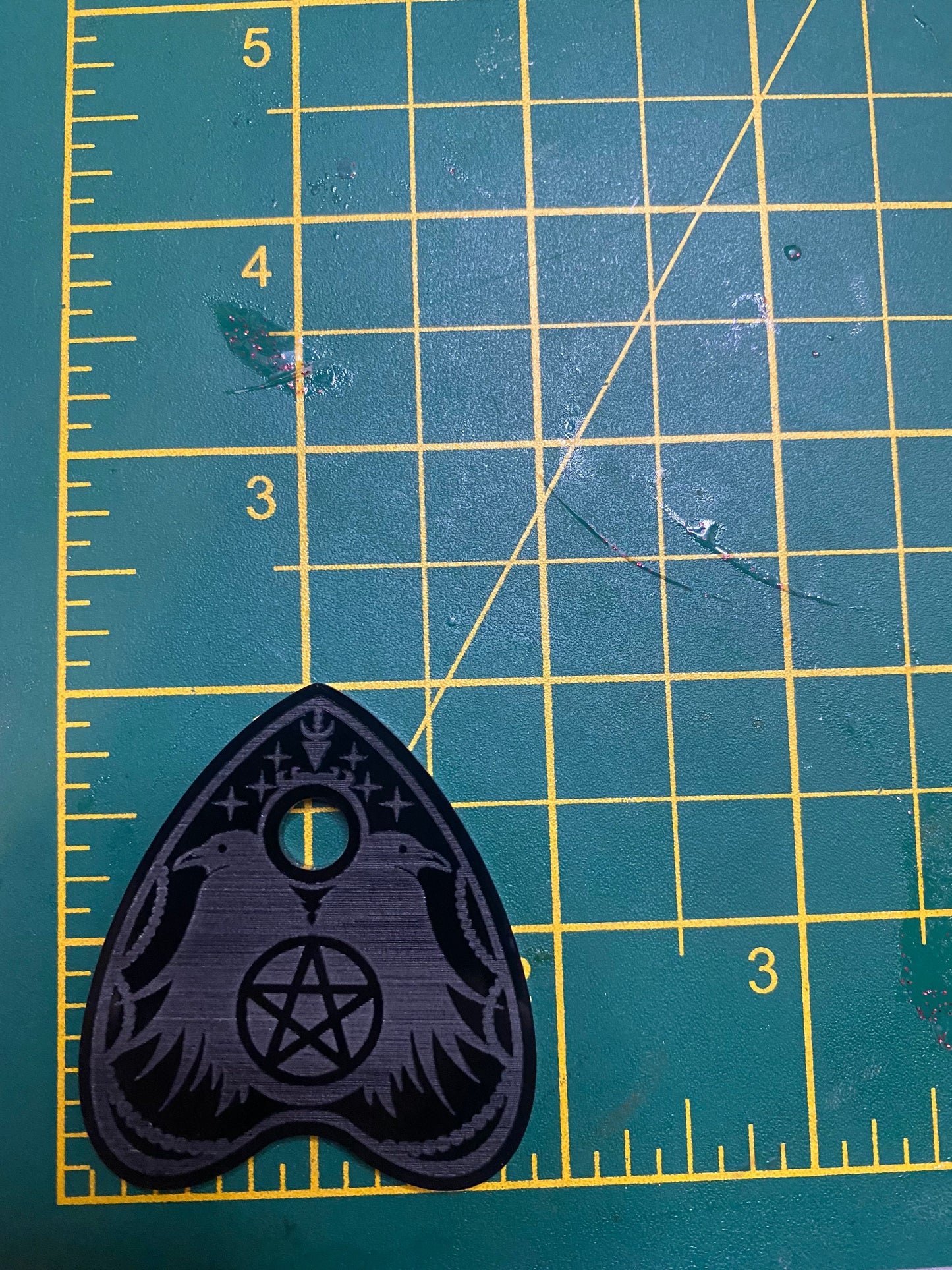 2” Crow Planchette Silicone Mould