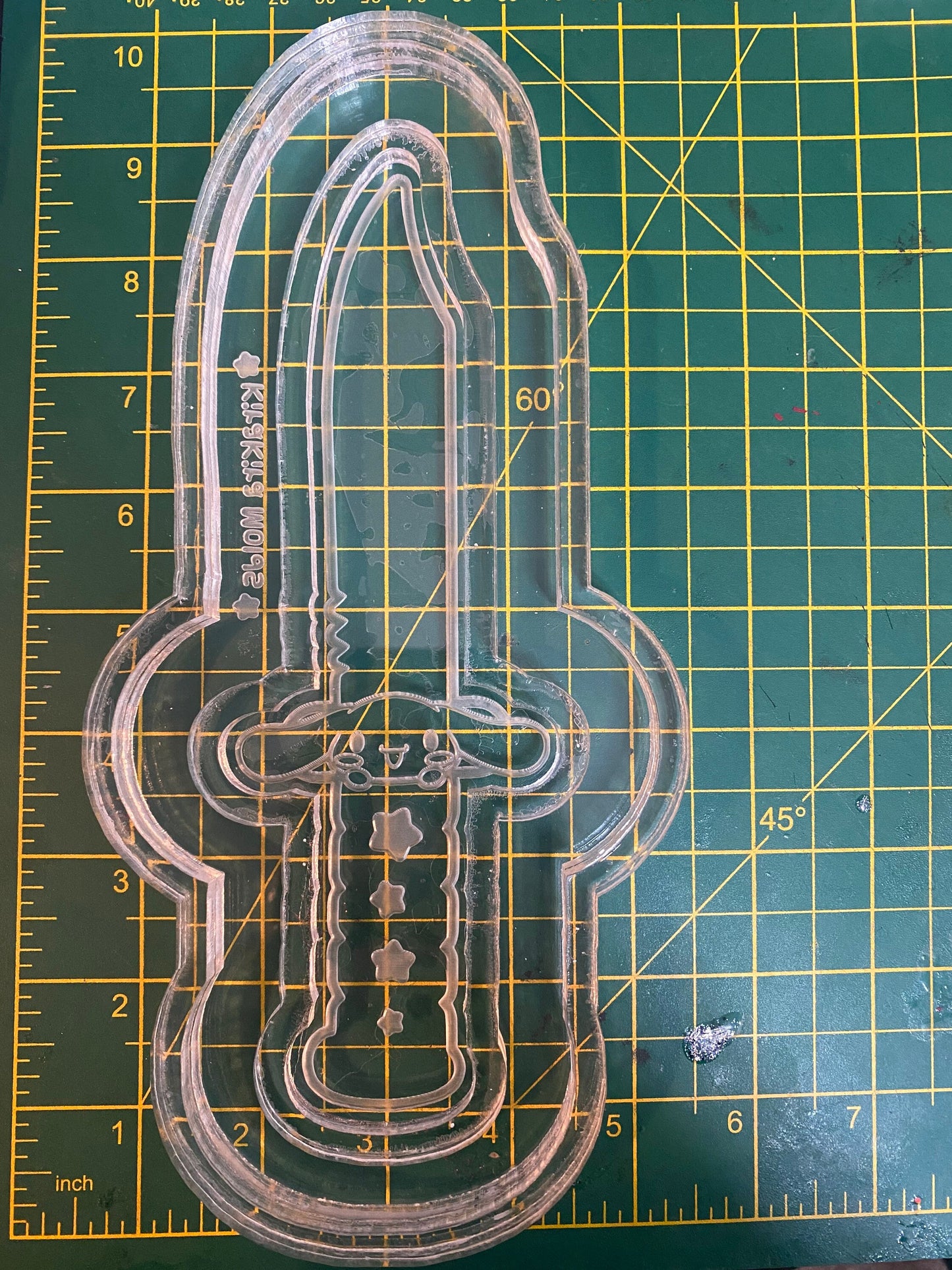 8” Dagger Shaker 2 Silicone Mould