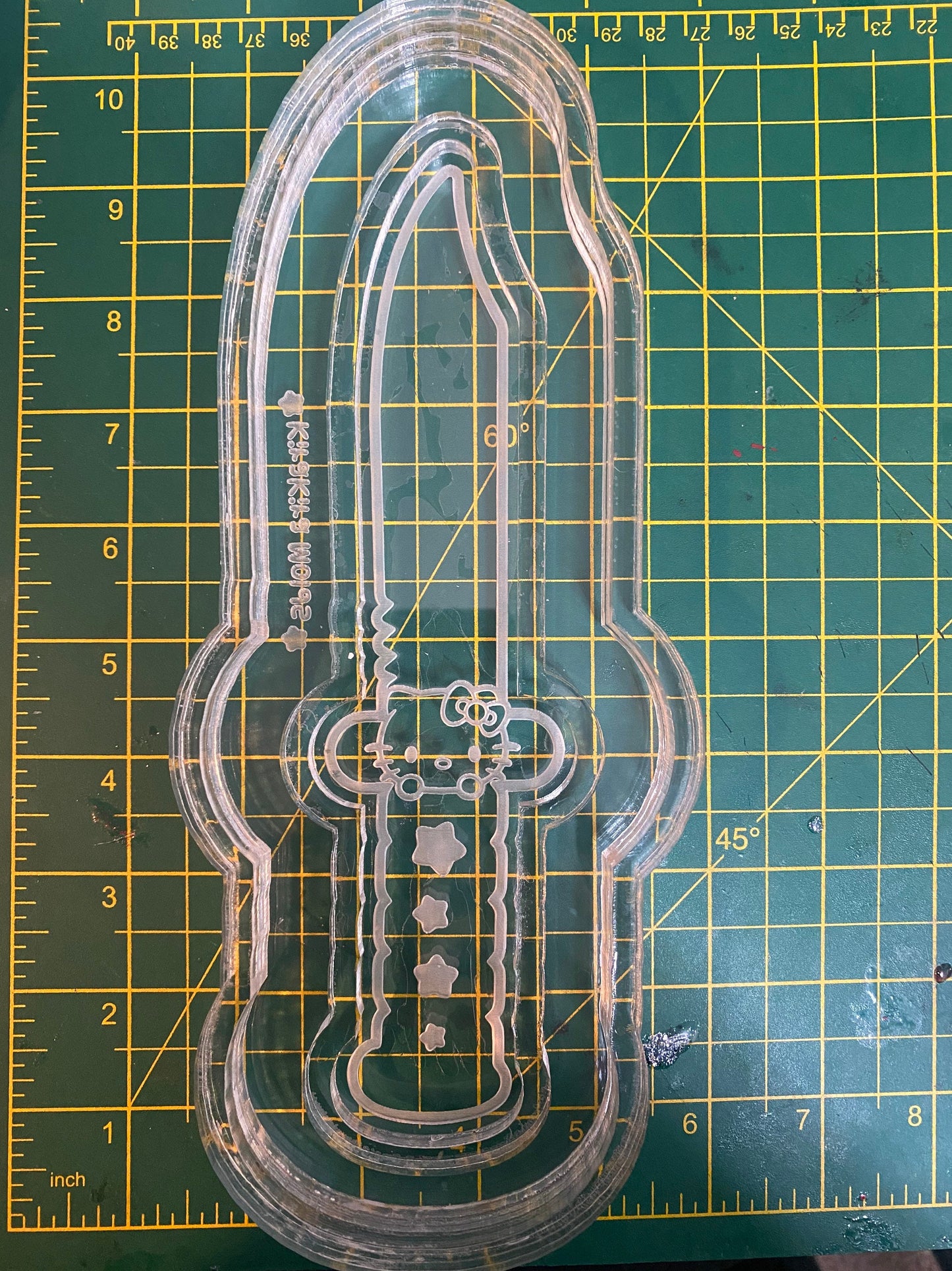 8” Dagger Shaker 3 Silicone Mould