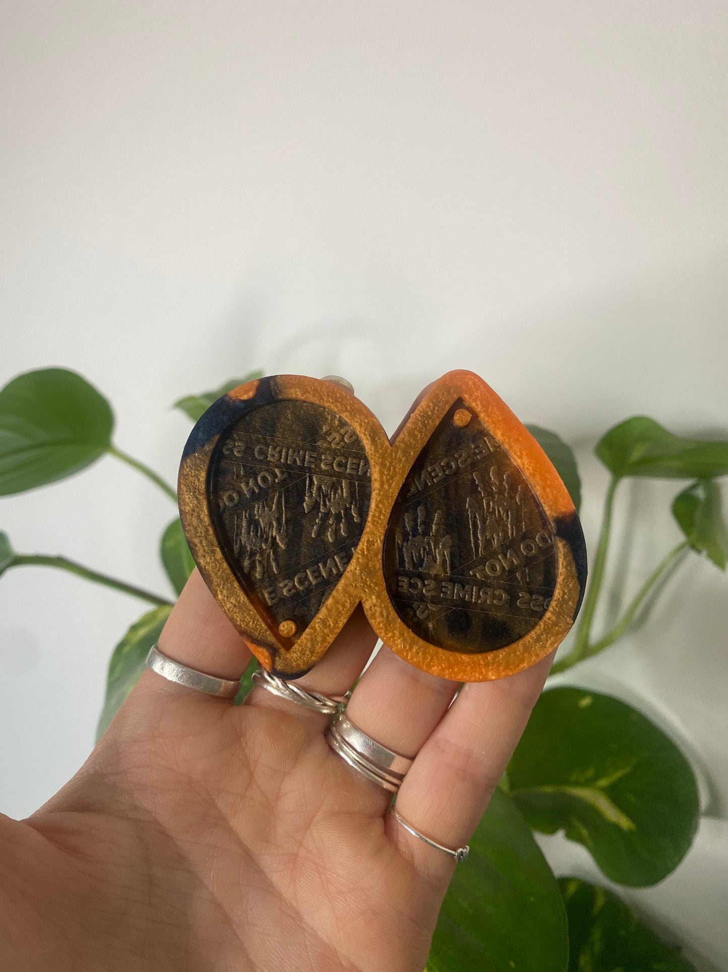 2” Crime Scene Earrings Silicone Mould