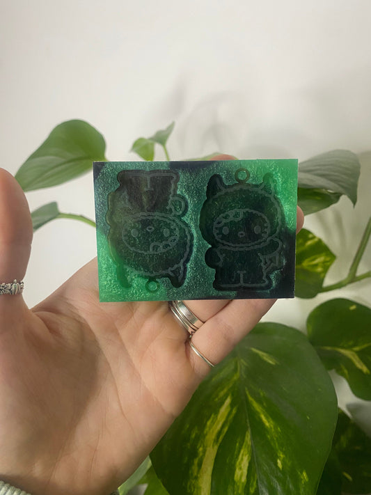 2” Devil Kitty Earrings Silicone Mould