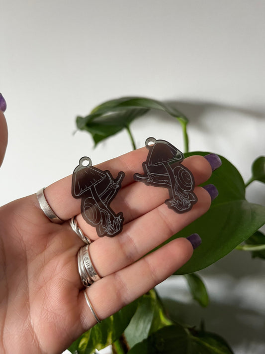 1.5” Snail Mushie Earrings Silicone Mould