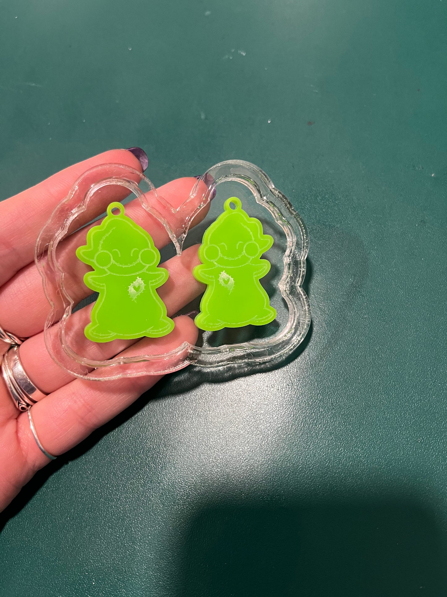 1.5” Heart Boogeyman Earrings Silicone Mould