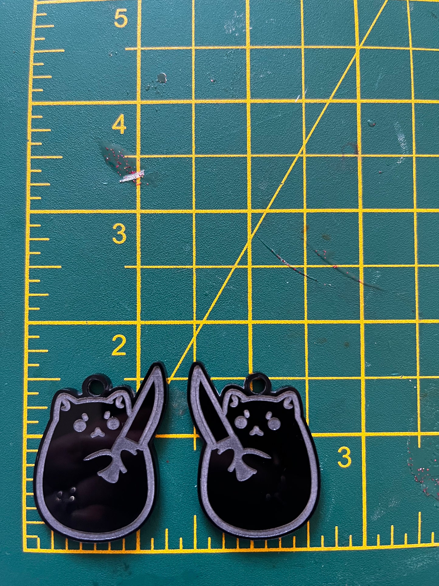 1.5” Stabby Cat Earrings Silicone Mould