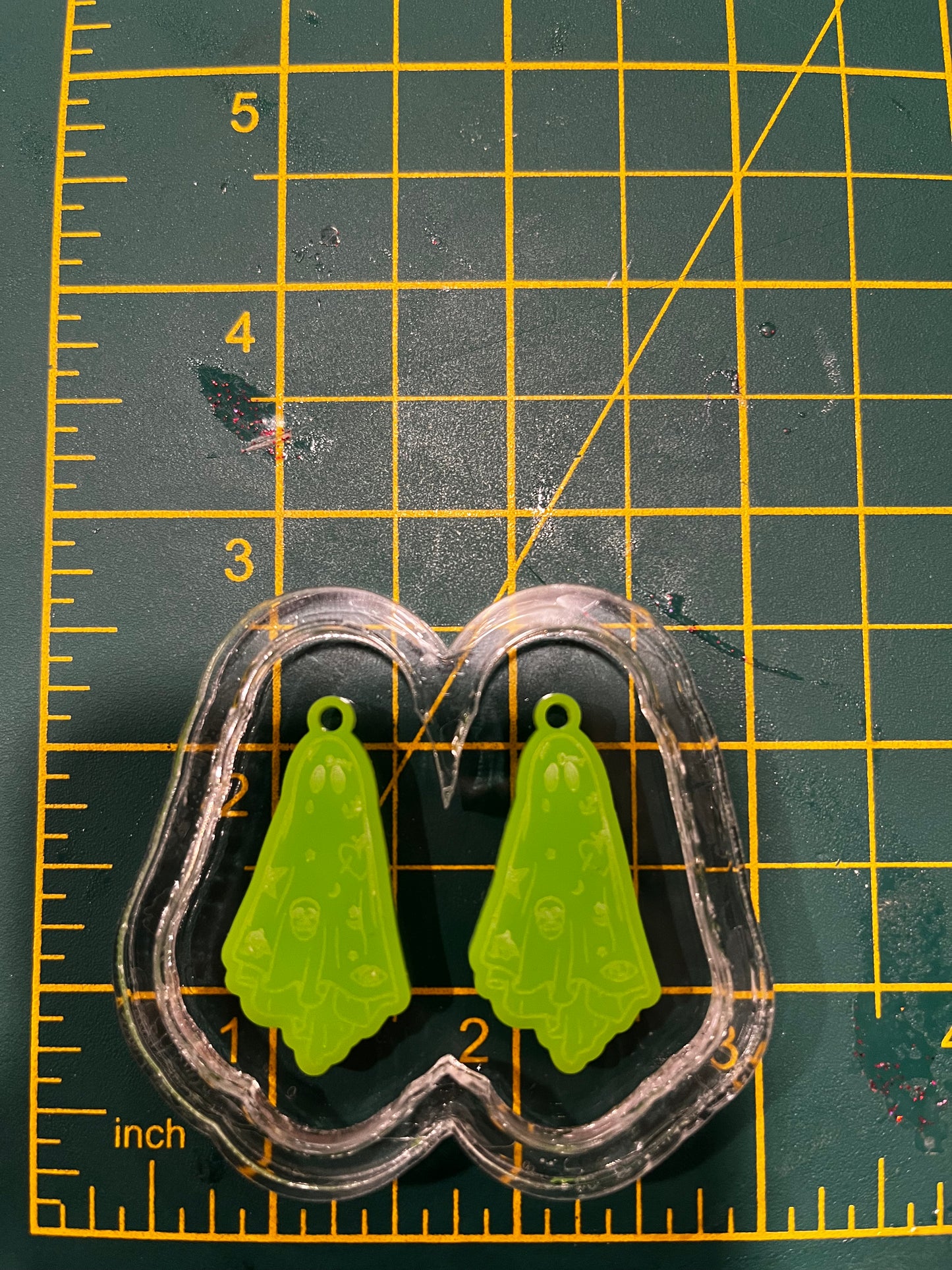 1.5” Ghost Malone Earrings Silicone Mould