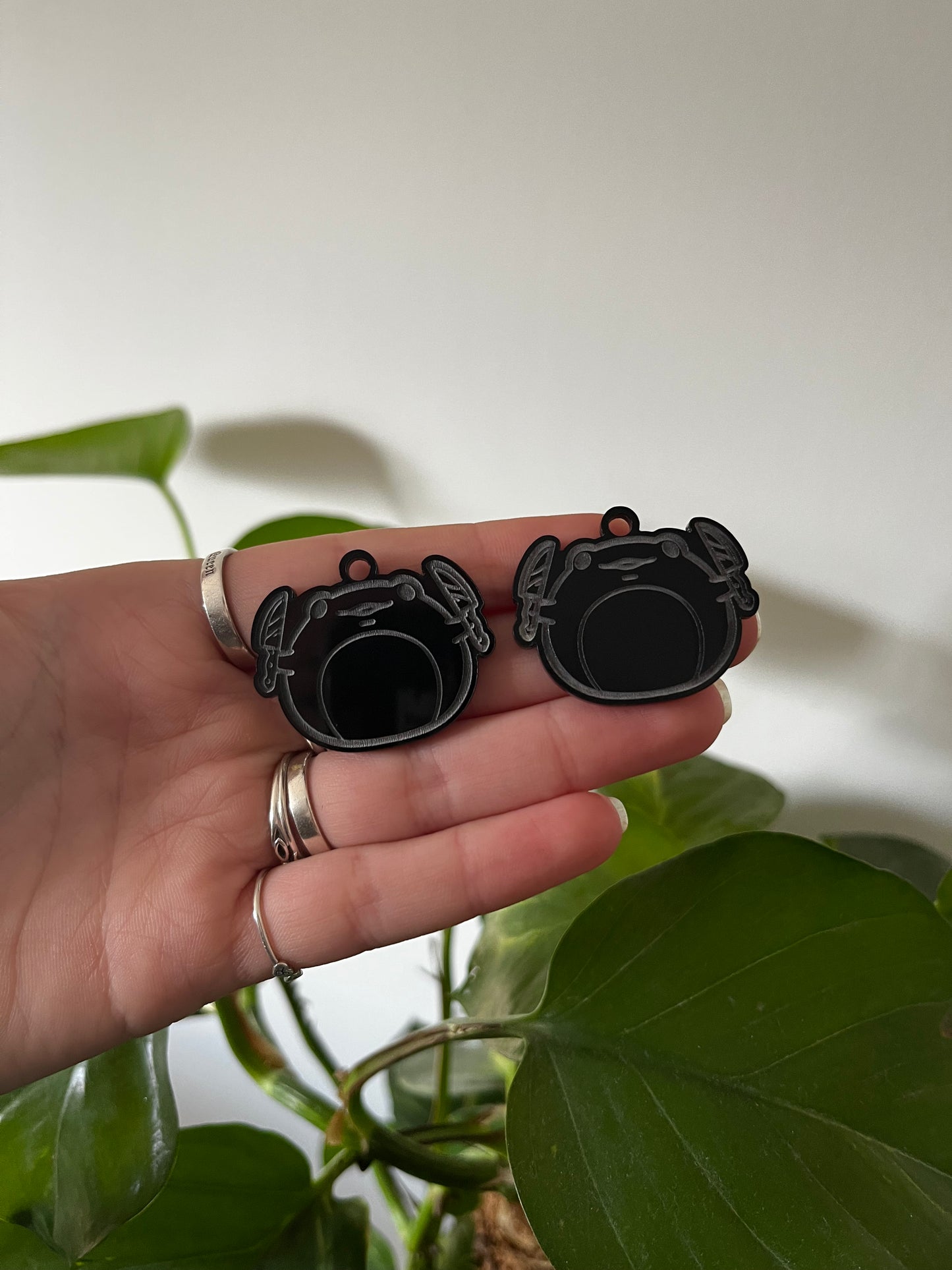 1.5” Stabby Frog Earrings Silicone Mould