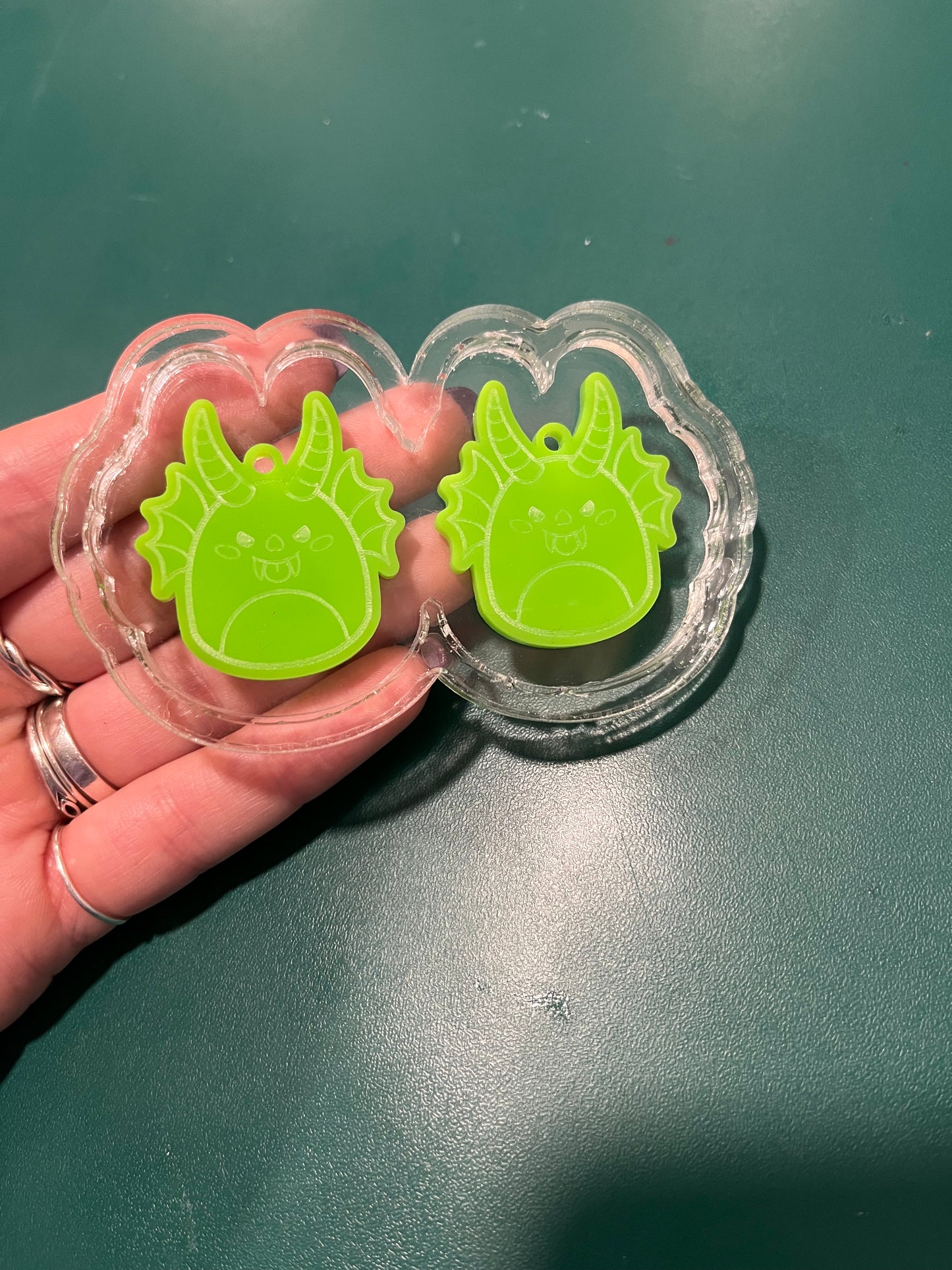 1.5” Demon Squish Earrings Silicone Mould