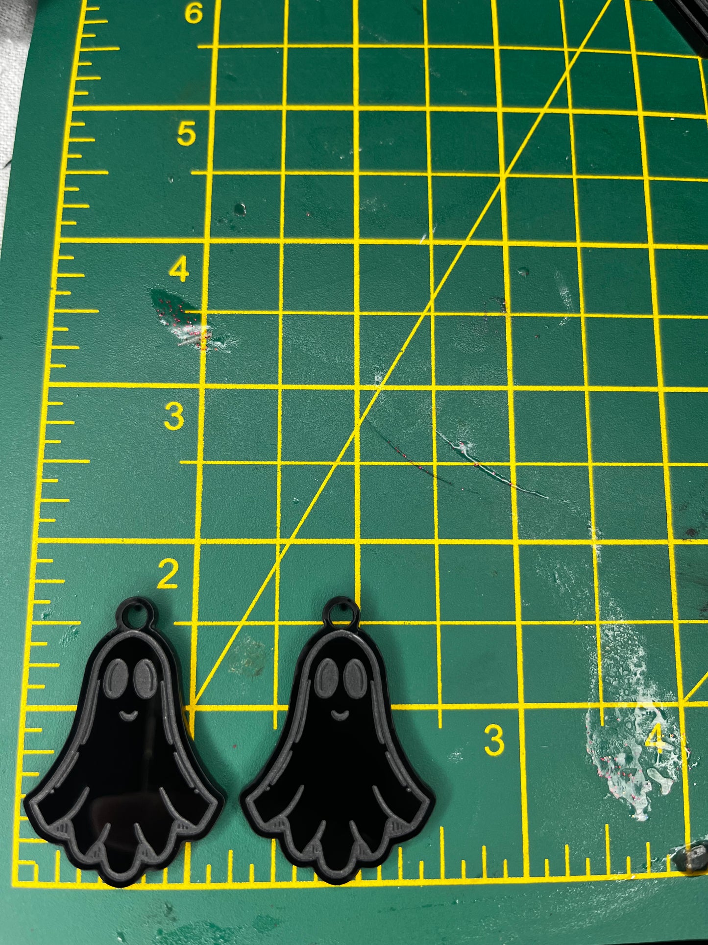 1.5” Happy Ghost Earrings Silicone Mould