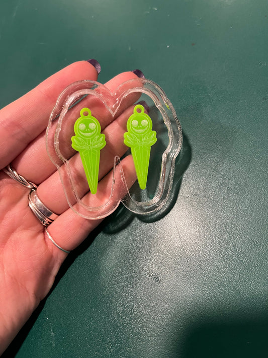 1.5” Jack Dagger Earrings Silicone Mould